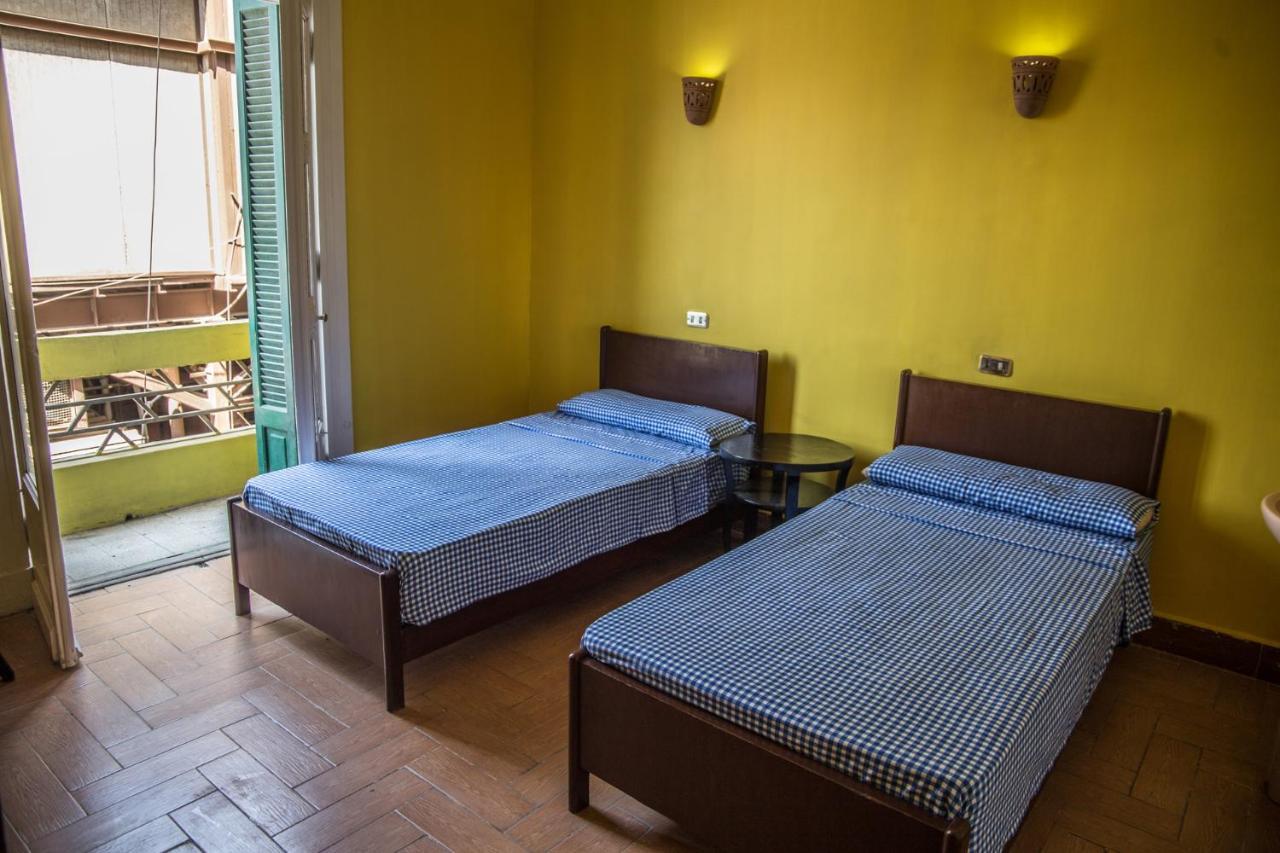 Suisse Bed & Breakfast *